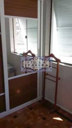 Imagem Apartamento com 2 Quartos à Venda, 70 m² em Lagoa - Rio De Janeiro Imagem Apartamento com 2 Quartos à Venda, 70 m² em Lagoa - Rio De Janeiro