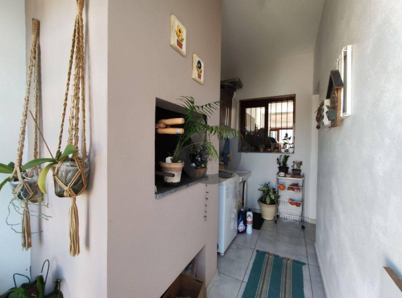 Imagem Casa com 2 Quartos à Venda, 50 m² em João Alves - Santa Cruz Do Sul Imagem Casa com 2 Quartos à Venda, 50 m² em João Alves - Santa Cruz Do Sul