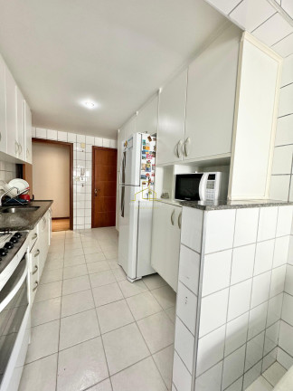 Imagem Imóvel com 3 Quartos à Venda, 132 m² em Praia Da Costa - Vila Velha Imagem Imóvel com 3 Quartos à Venda, 132 m² em Praia Da Costa - Vila Velha