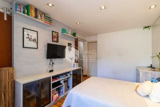 Imagem Casa com 3 Quartos à Venda, 189 m² em Parque Jabaquara - São Paulo Imagem Casa com 3 Quartos à Venda, 189 m² em Parque Jabaquara - São Paulo