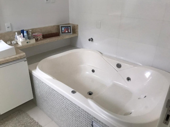 Imagem Casa com 3 Quartos à Venda, 230 m² em Aleixo - Manaus Imagem Casa com 3 Quartos à Venda, 230 m² em Aleixo - Manaus