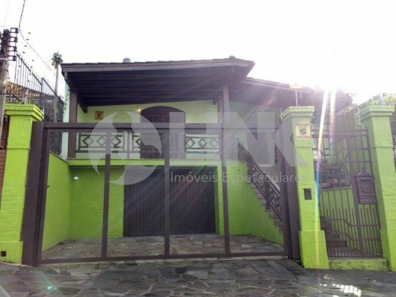 Imagem Casa com 5 Quartos à Venda, 260 m² em Vila Ipiranga - Porto Alegre Imagem Casa com 5 Quartos à Venda, 260 m² em Vila Ipiranga - Porto Alegre