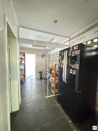 Imagem Casa com 3 Quartos à Venda, 400 m² Imagem Casa com 3 Quartos à Venda, 400 m²