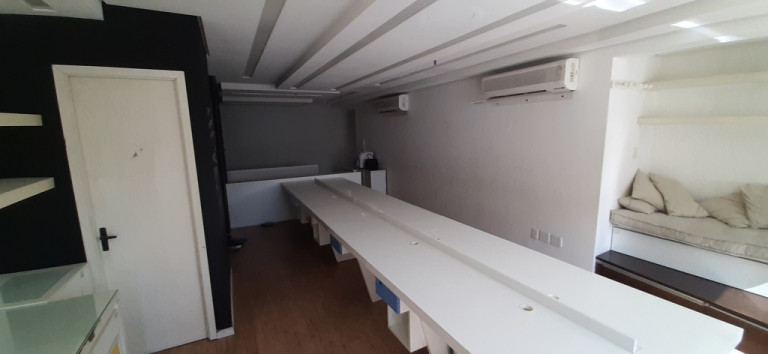 Imagem Sala Comercial à Venda, 58 m² em Rio Branco - Porto Alegre