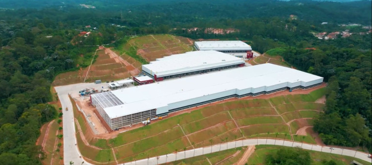 Imagem Imóvel para Alugar, 2.451 m² em Quinhaú - Embu Das Artes Imagem Imóvel para Alugar, 2.451 m² em Quinhaú - Embu Das Artes