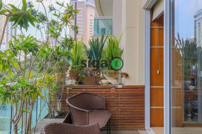 Imagem Apartamento com 3 Quartos à Venda, 140 m² em Brooklin - São Paulo Imagem Apartamento com 3 Quartos à Venda, 140 m² em Brooklin - São Paulo