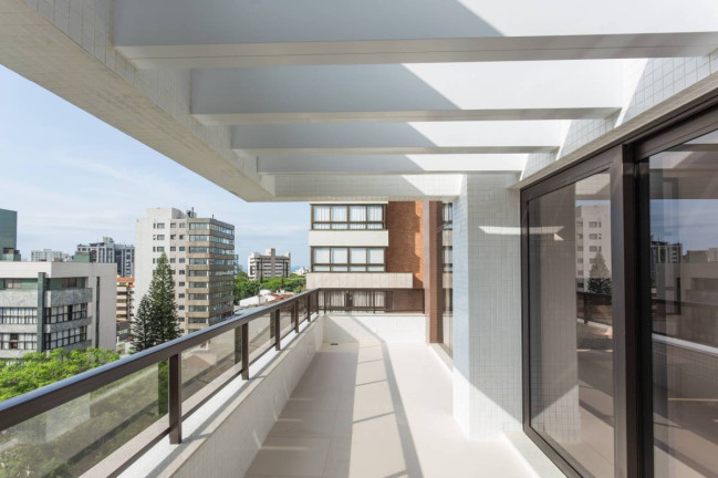 Imagem Apartamento com 3 Quartos à Venda, 290 m² em Petropolis - Porto Alegre Imagem Apartamento com 3 Quartos à Venda, 290 m² em Petropolis - Porto Alegre