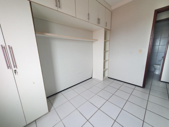 Imagem Apartamento com 3 Quartos à Venda, 63 m² em Sapiranga - Fortaleza