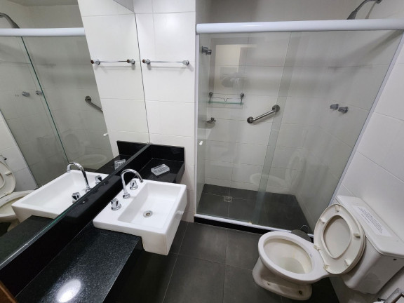Imagem Imóvel com 1 Quarto à Venda, 55 m² em Copacabana - Rio De Janeiro Imagem Imóvel com 1 Quarto à Venda, 55 m² em Copacabana - Rio De Janeiro