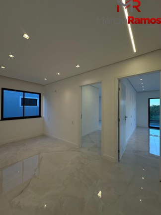 Imagem Casa com 4 Quartos à Venda, 272 m² em Cidade Alpha - Eusébio