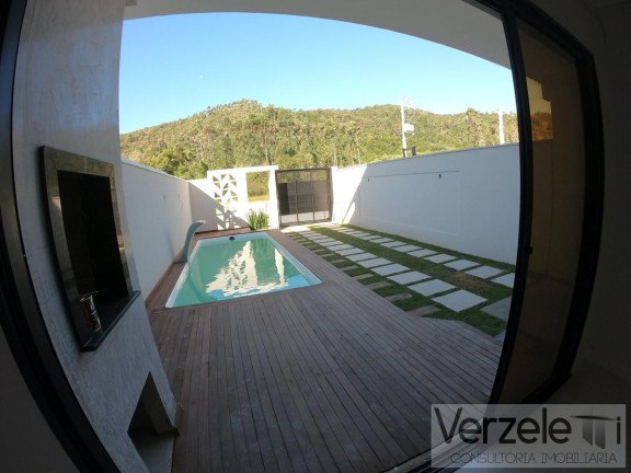 Imagem Casa com 3 Quartos à Venda, 165 m² em São Francisco De Assis - Camboriú