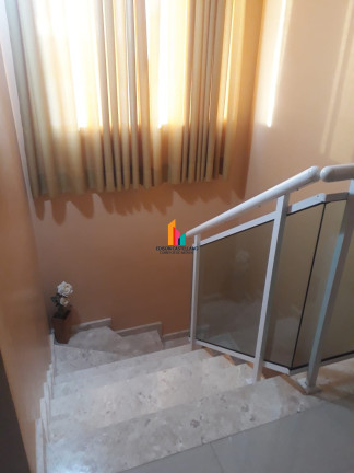 Imagem Casa com 4 Quartos à Venda, 240 m² em Horto De Santo Antonio - Jundiaí Imagem Casa com 4 Quartos à Venda, 240 m² em Horto De Santo Antonio - Jundiaí