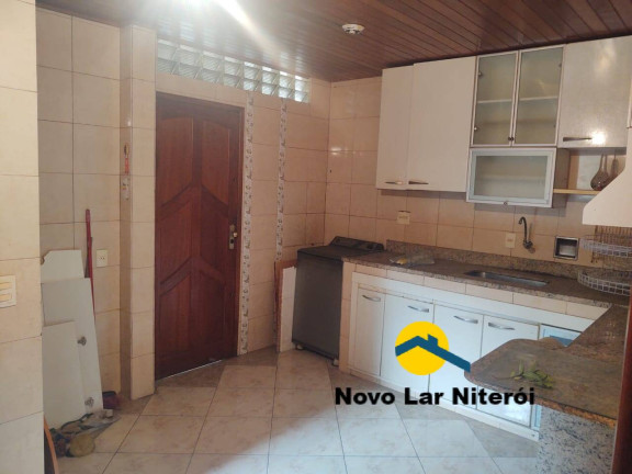 Imagem Casa com 4 Quartos à Venda, 275 m² em Santa Rosa - Niterói Imagem Casa com 4 Quartos à Venda, 275 m² em Santa Rosa - Niterói