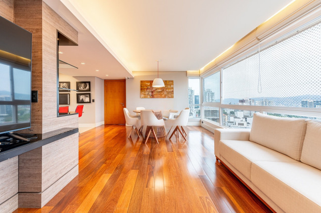 Imagem Apartamento com 3 Quartos à Venda, 112 m² em Petrópolis - Porto Alegre Imagem Apartamento com 3 Quartos à Venda, 112 m² em Petrópolis - Porto Alegre