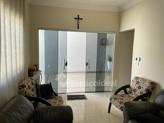 Imagem Casa com 3 Quartos à Venda, 166 m² em Jardim Village - Lençóis Paulista Imagem Casa com 3 Quartos à Venda, 166 m² em Jardim Village - Lençóis Paulista