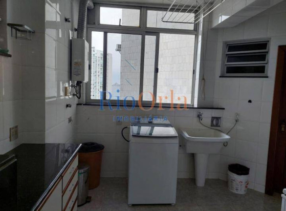 Imagem Apartamento com 4 Quartos à Venda, 300 m² em Barra Da Tijuca - Rio De Janeiro
