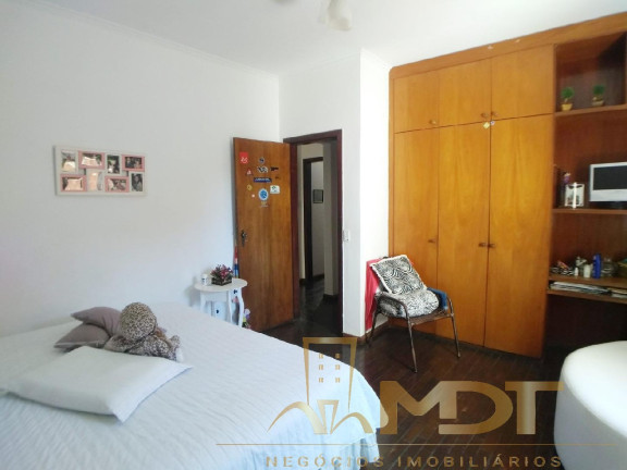 Imagem Casa com 5 Quartos à Venda, 300 m² em Planalto - Belo Horizonte Imagem Casa com 5 Quartos à Venda, 300 m² em Planalto - Belo Horizonte