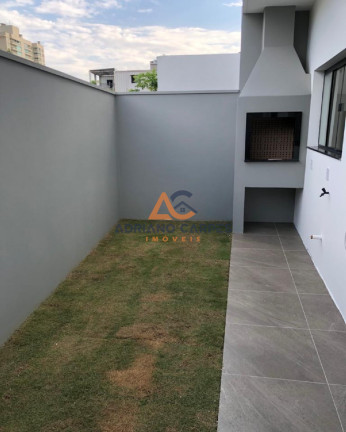 Imagem Imóvel com 3 Quartos à Venda, 124 m² em Armação - Penha Imagem Imóvel com 3 Quartos à Venda, 124 m² em Armação - Penha