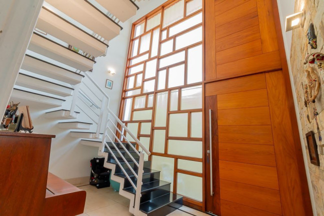 Casa com 3 Quartos à Venda,  em Sumaré - São Paulo