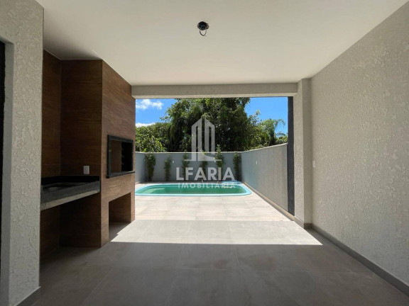 Imagem Casa com 3 Quartos à Venda, 90 m² em Cambiju - Itapoá