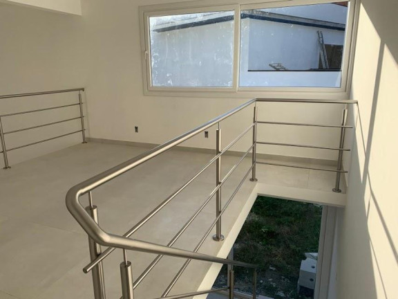 Imagem Casa com 2 Quartos à Venda, 192 m² em Cachoeira Do Bom Jesus - Florianópolis Imagem Casa com 2 Quartos à Venda, 192 m² em Cachoeira Do Bom Jesus - Florianópolis