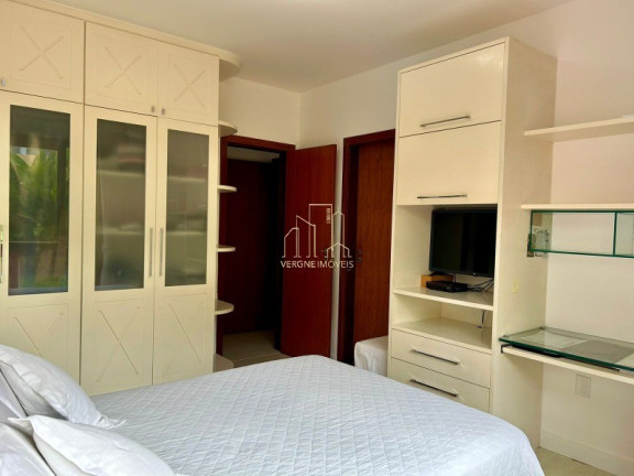 Imagem Imóvel com 3 Quartos à Venda, 400 m² em Pituba - Salvador Imagem Imóvel com 3 Quartos à Venda, 400 m² em Pituba - Salvador