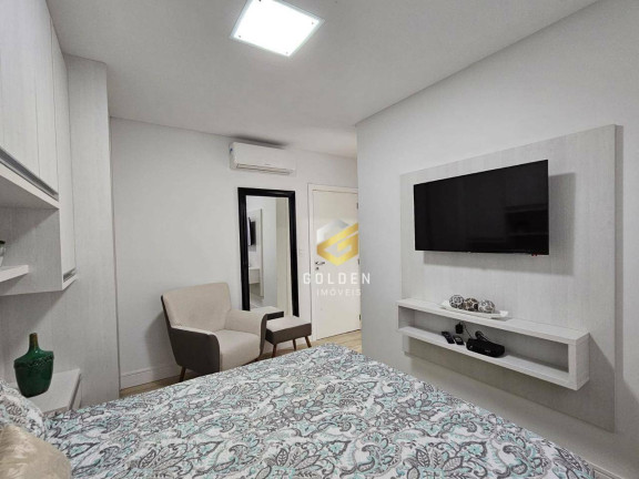 Imagem Apartamento com 3 Quartos à Venda, 121 m² em Centro - Balneário Camboriú Imagem Apartamento com 3 Quartos à Venda, 121 m² em Centro - Balneário Camboriú
