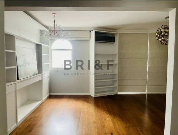 Apartamento com 3 Quartos à Venda, 125 m² em Moema - São Paulo