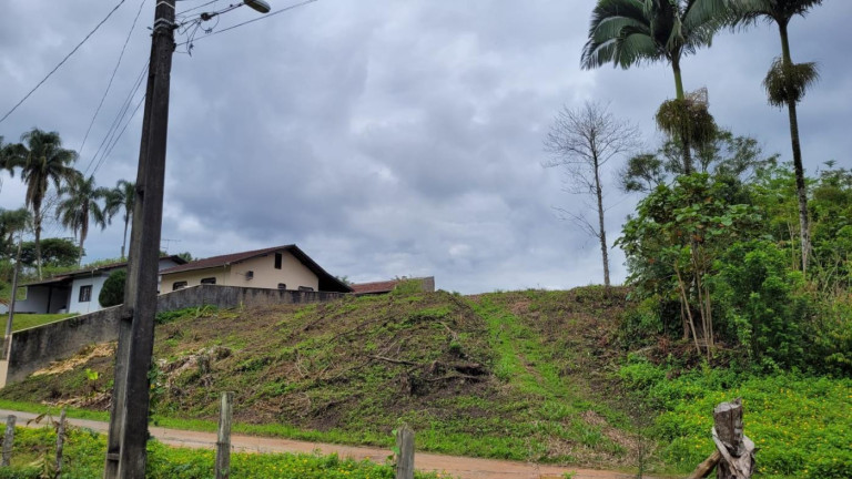Imagem Terreno à Venda, 912 m² em Santa Catarina - Joinville