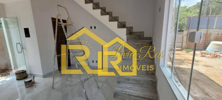 Imagem Casa com 2 Quartos à Venda, 75 m² em âncora - Rio Das Ostras