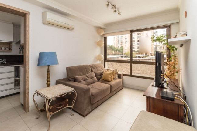 Apartamento com 3 Quartos à Venda, 76 m² em Passo Da Areia - Porto Alegre