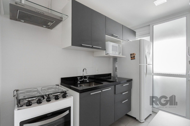 Imagem Apartamento com 1 Quarto para Alugar, 60 m² em Jardim Do Salso - Porto Alegre Imagem Apartamento com 1 Quarto para Alugar, 60 m² em Jardim Do Salso - Porto Alegre