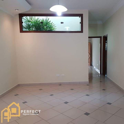 Imagem Casa com 4 Quartos para Alugar, 200 m² em Independência - Taubaté Imagem Casa com 4 Quartos para Alugar, 200 m² em Independência - Taubaté