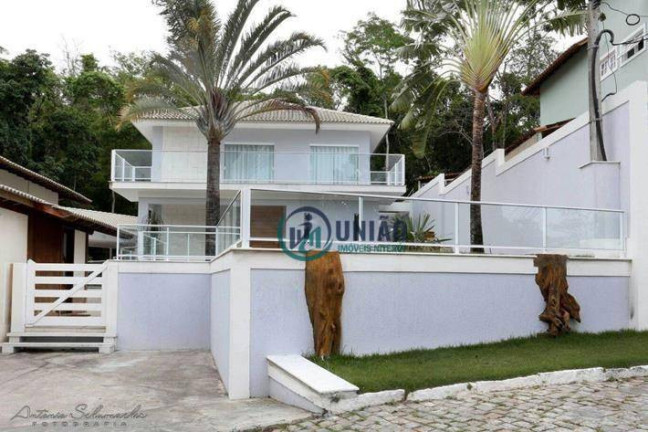 Imagem Casa com 4 Quartos à Venda, 400 m² em Pendotiba - Niterói Imagem Casa com 4 Quartos à Venda, 400 m² em Pendotiba - Niterói