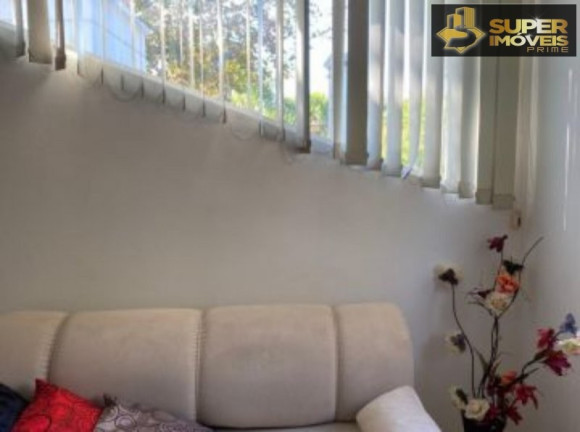 Imagem Casa com 3 Quartos à Venda, 450 m² em Laranjal - Pelotas Imagem Casa com 3 Quartos à Venda, 450 m² em Laranjal - Pelotas