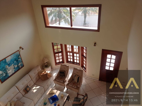 Casa com 4 Quartos à Venda, 330 m² em Alphaville - Santana De Parnaíba