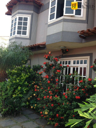 Imagem Casa com 5 Quartos à Venda, 158 m² em Jardim Flamboyant - Cabo Frio Imagem Casa com 5 Quartos à Venda, 158 m² em Jardim Flamboyant - Cabo Frio