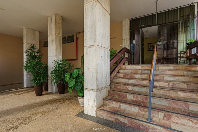 Imagem Imóvel com 2 Quartos à Venda, 74 m² em Centro - Campinas Imagem Imóvel com 2 Quartos à Venda, 74 m² em Centro - Campinas