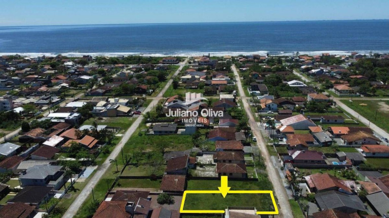 Terreno à Venda, 360 m² em Barra Do Sai - Itapoá