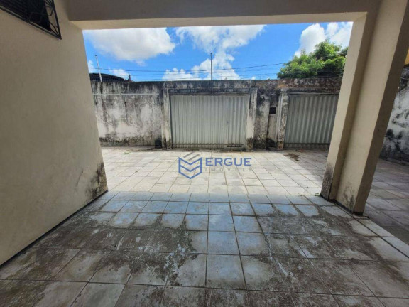 Imagem Casa com 5 Quartos à Venda, 230 m² em Maraponga - Fortaleza Imagem Casa com 5 Quartos à Venda, 230 m² em Maraponga - Fortaleza