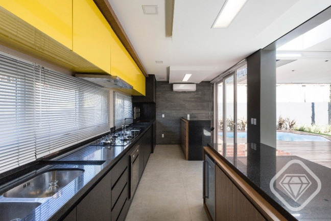Imagem Casa de Condomínio com 3 Quartos à Venda, 360 m² em Alphaville - Porto Alegre Imagem Casa de Condomínio com 3 Quartos à Venda, 360 m² em Alphaville - Porto Alegre