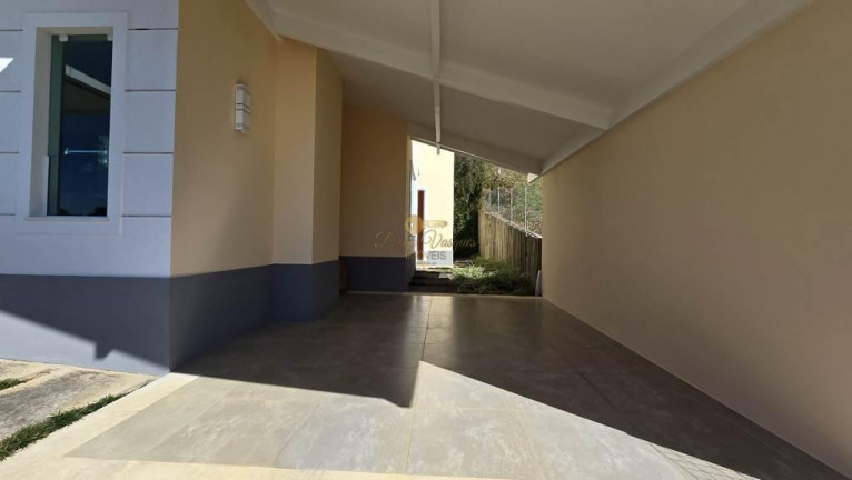 Imagem Casa com 3 Quartos à Venda, 183 m² em Parque Do Imbui - Teresópolis Imagem Casa com 3 Quartos à Venda, 183 m² em Parque Do Imbui - Teresópolis