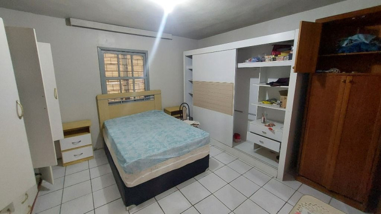 Imagem Casa com 3 Quartos à Venda, 360 m² em Centro - Balneário Pinhal Imagem Casa com 3 Quartos à Venda, 360 m² em Centro - Balneário Pinhal