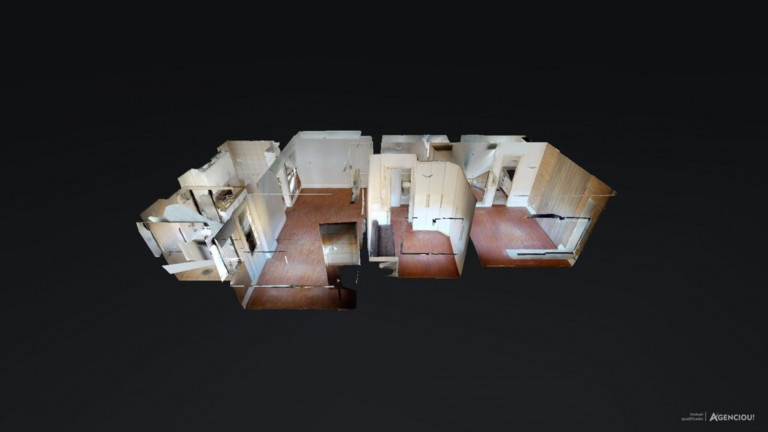 Imagem Imóvel com 2 Quartos à Venda, 69 m² em Higienópolis - Porto Alegre Imagem Imóvel com 2 Quartos à Venda, 69 m² em Higienópolis - Porto Alegre