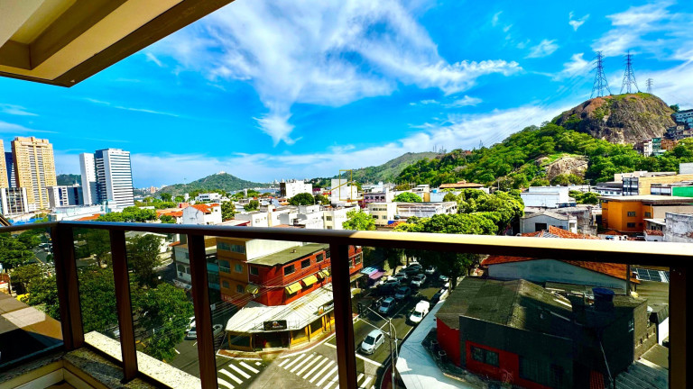 Imagem Imóvel com 2 Quartos à Venda, 70 m² em Praia Do Suá - Vitória Imagem Imóvel com 2 Quartos à Venda, 70 m² em Praia Do Suá - Vitória