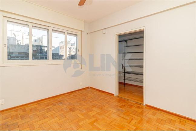Imagem Apartamento com 3 Quartos à Venda, 109 m² em Centro Histórico - Porto Alegre Imagem Apartamento com 3 Quartos à Venda, 109 m² em Centro Histórico - Porto Alegre