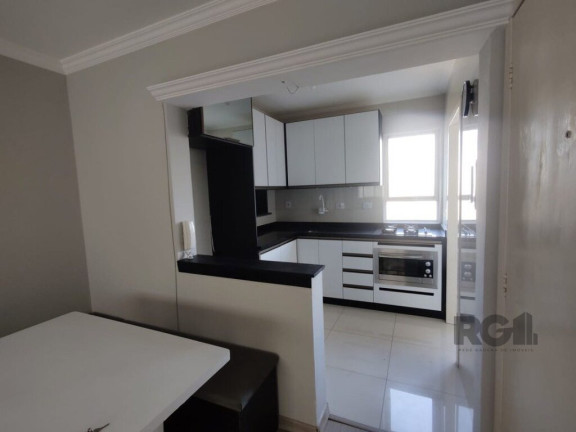 Imagem Imóvel com 2 Quartos à Venda, em Camaquã - Porto Alegre Imagem Imóvel com 2 Quartos à Venda, em Camaquã - Porto Alegre