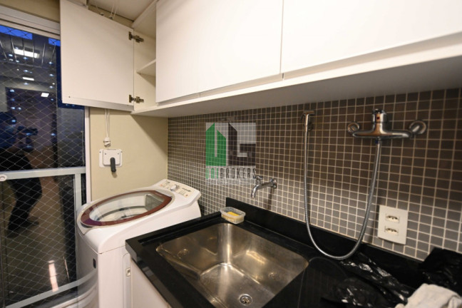 Imagem Apartamento com 2 Quartos à Venda, 76 m² em Aclimação - São Paulo