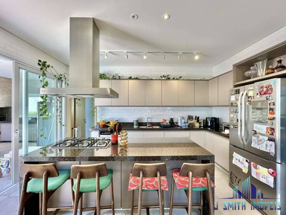 Imagem Casa com 4 Quartos à Venda, 345 m² em Granja Viana - Carapicuíba Imagem Casa com 4 Quartos à Venda, 345 m² em Granja Viana - Carapicuíba