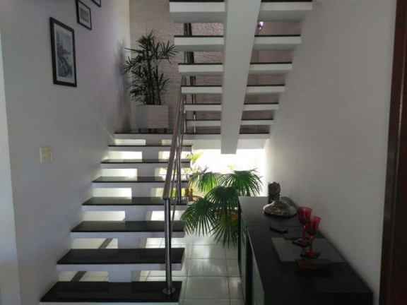 Imagem Casa com 4 Quartos à Venda, 270 m² em Vilas Do Atlântico - Lauro De Freitas Imagem Casa com 4 Quartos à Venda, 270 m² em Vilas Do Atlântico - Lauro De Freitas